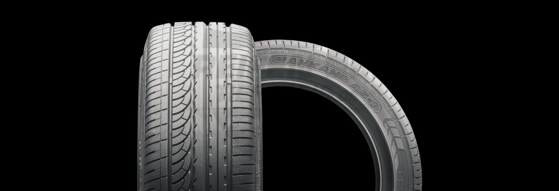 Nankang AS-1 215/60 R17